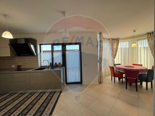 Casa/vila 5 camere vanzare in Vrancea, Golesti vezi locația pe hartă
