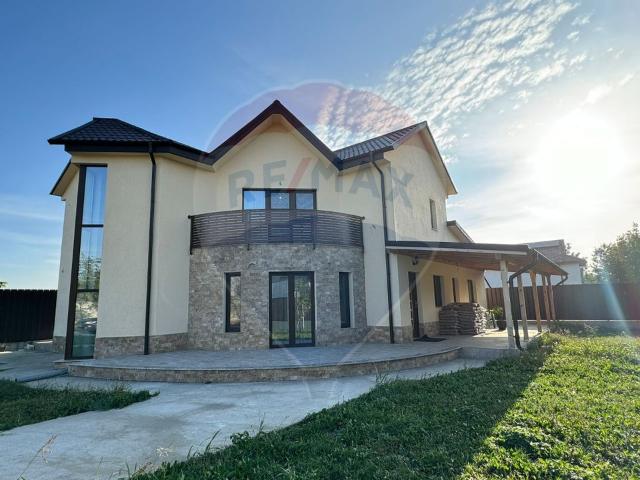 Casa/vila 5 camere vanzare in Vrancea, Golesti vezi locația pe hartă