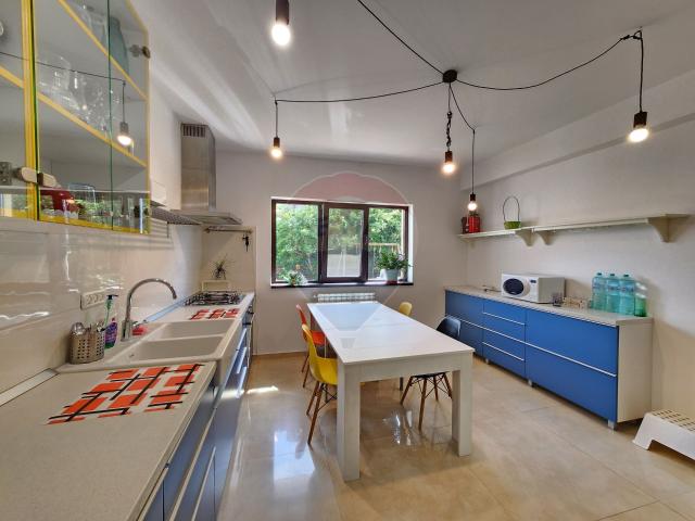 Casa/vila 5 camere inchiriere in Bucuresti Ilfov, Dobroesti vezi locația pe hartă