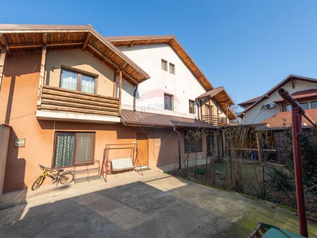 Casa/vila 6 camere vanzare in Bucuresti, Industriilor vezi locația pe hartă
