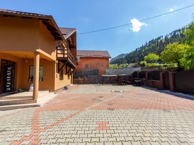 Casa/vila 6 camere vanzare in Brasov, Sacele, Turches vezi locația pe hartă