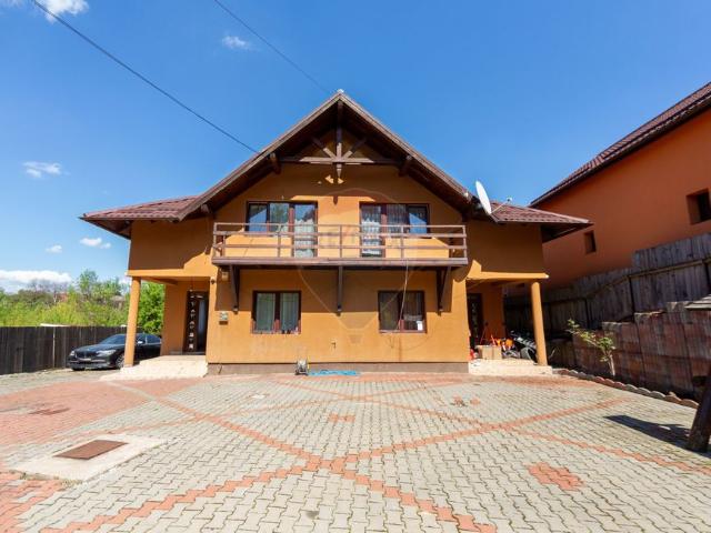 Casa/vila 6 camere vanzare in Brasov, Sacele, Turches vezi locația pe hartă
