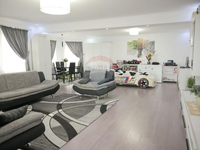 Casa/vila 6 camere vanzare in Piatra Neamt, 1 Mai vezi locația pe hartă