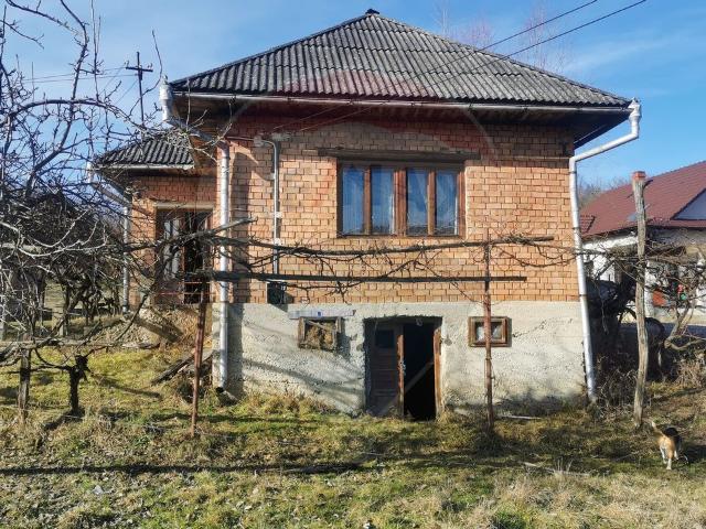 Casa/vila 3 camere vanzare in Maramures, Cernesti vezi locația pe hartă