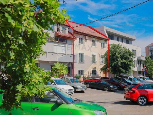 Casa/vila 7 camere vanzare in Bihor, Oradea, Dacia vezi locația pe hartă