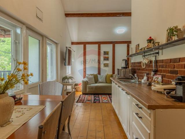 Casa/vila 7 camere vanzare in Brasov, Bran vezi locația pe hartă
