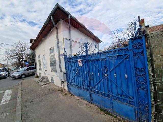 Casa/vila 7 camere vanzare in Dolj, Craiova, Central vezi locația pe hartă