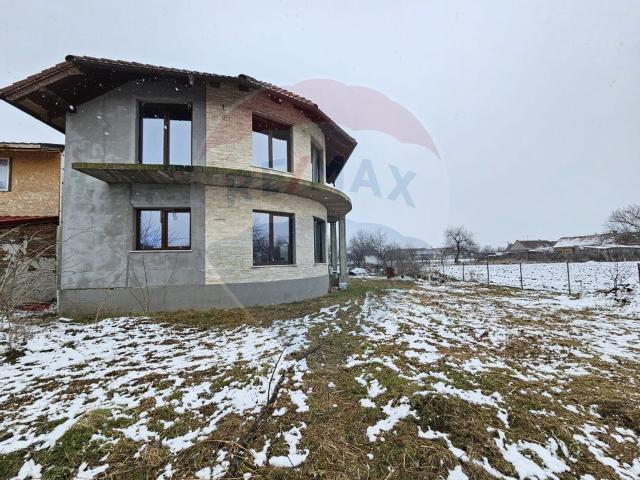Casa/vila 7 camere vanzare in Timis, Lugoj vezi locația pe hartă