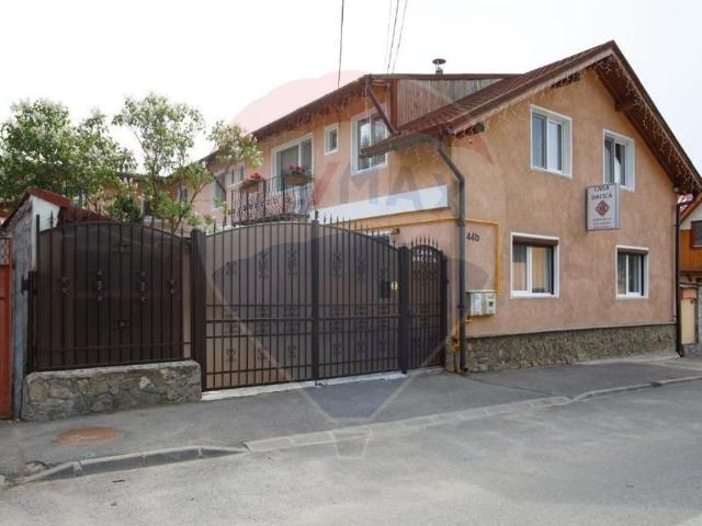 Casa/vila 9 camere vanzare in Brasov, Rasnov, Promenada vezi locația pe hartă
