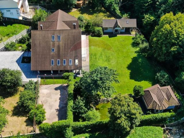 Casa/vila 11 camere vanzare in Piatra Neamt, Precista vezi locația pe hartă