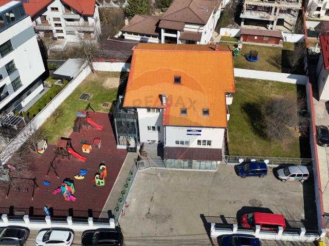 Casa/vila 19 camere vanzare in Bucuresti Ilfov, Voluntari, Central vezi locația pe hartă