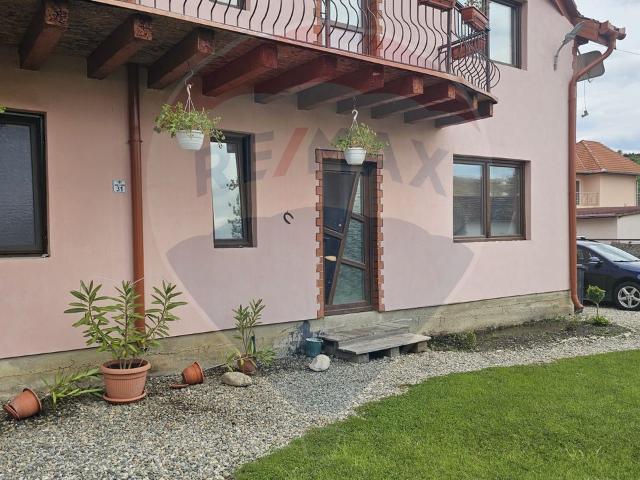 Casa/vila 1 camera vanzare in Sibiu, Sura Mare vezi locația pe hartă