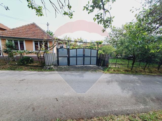 Casa/vila 2 camere vanzare in Bihor, Hidiselu de Sus vezi locația pe hartă