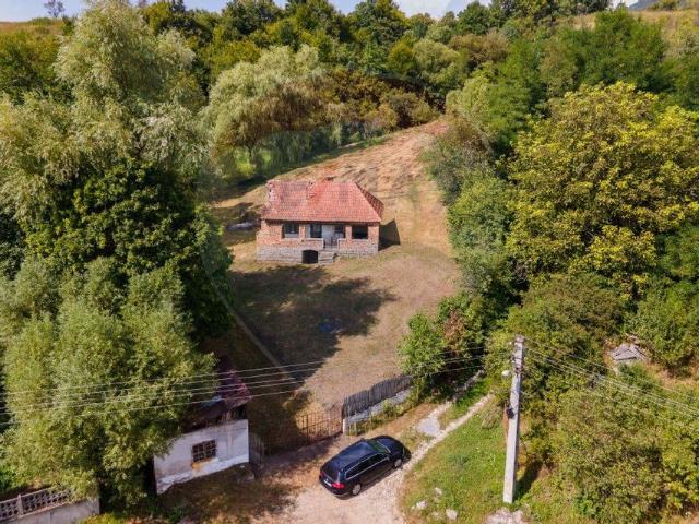Casa/vila 2 camere vanzare in Hunedoara, Varmaga vezi locația pe hartă
