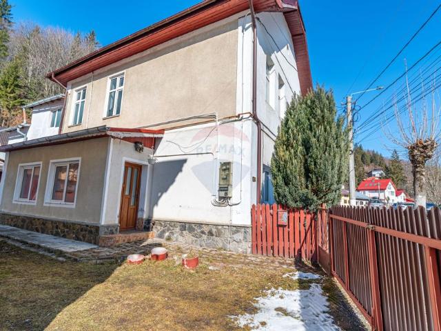 Casa/vila 2 camere vanzare in Prahova, Azuga, Central vezi locația pe hartă