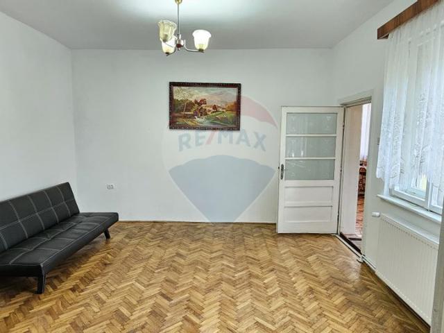 Casa/vila 2 camere vanzare in Sibiu, Medias, Central vezi locația pe hartă