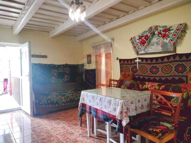 Casa/vila 3 camere vanzare in Mures, Haranglab vezi locația pe hartă