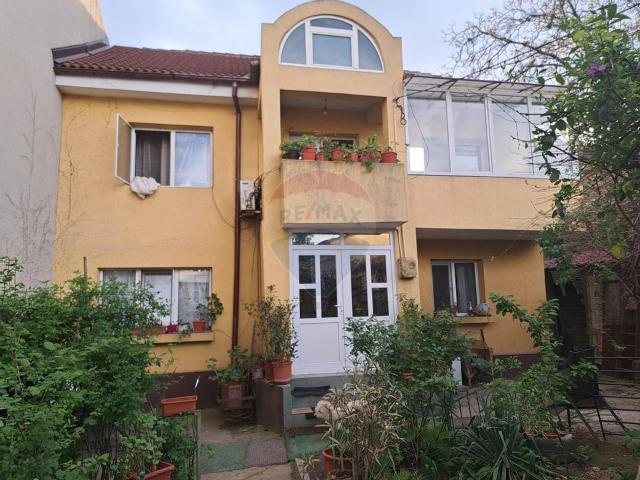 Casa/vila 3 camere vanzare in Dolj, Craiova, Brazda lui Novac vezi locația pe hartă