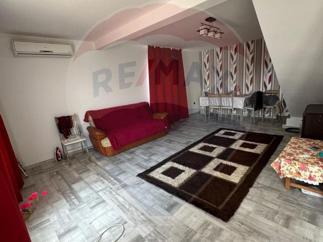 Casa/vila 3 camere vanzare in Dolj, Predesti vezi locația pe hartă