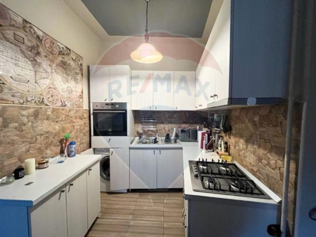 Casa/vila 3 camere vanzare in Sibiu, Central vezi locația pe hartă