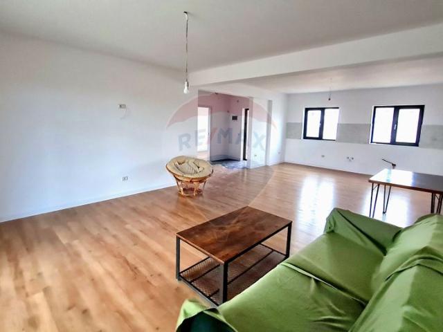 Casa/vila 3 camere vanzare in Vrancea, Campineanca vezi locația pe hartă