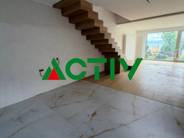 Casa/Vila || Voroneț