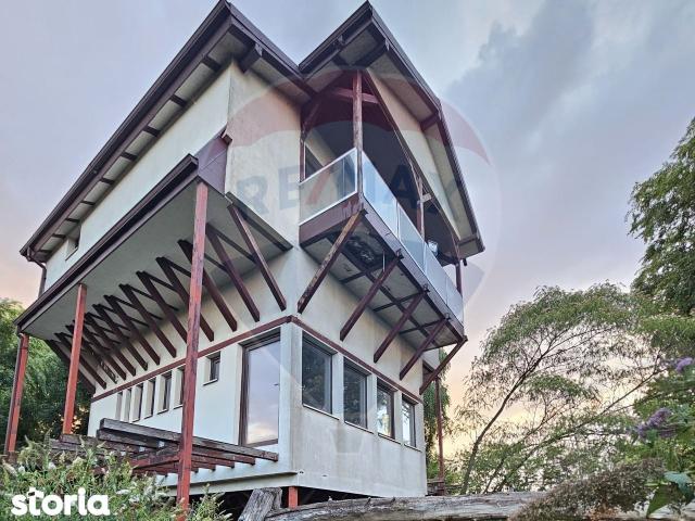 Casa/Vila cu teren deosebit de vanzare in Techirghiol Constanta