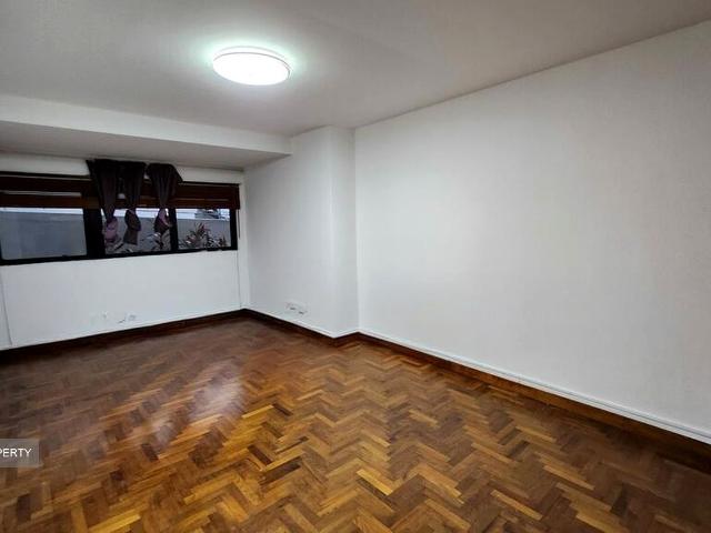 Cascadale D16, Condominium