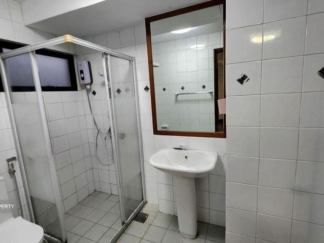 Cascadale D16, Condominium