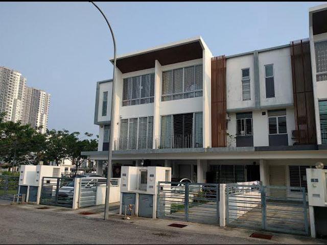 Cascadia Lake Vista Puchong For Rent