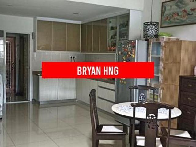 Cascara 88 2 Storey Town House At Teluk Kumbar Renovated Seaview