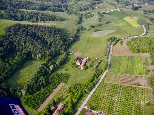 Cascina con terreno 542m² Mondovì