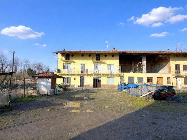 Cascina in vendita a Vische