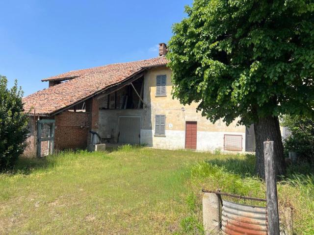 Cascina in vendita a Mortara