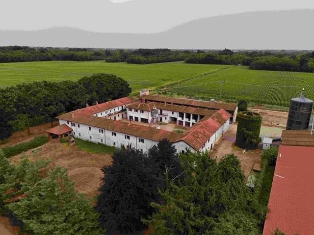 Cascina La Cornarina Castano Primo
