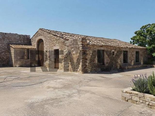 Cascina/Casale in vendita a Ragusa, Beddio
