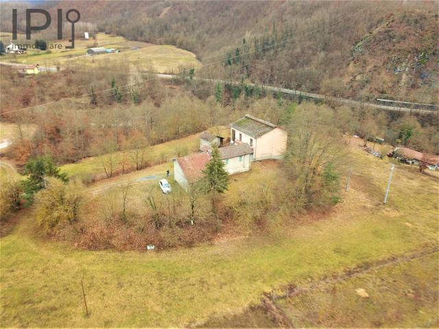 Cascinale / Podere in vendita a Cartosio, Ponte