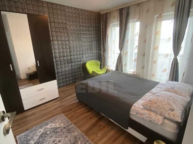 Case de Închiriere 5 camere Cluj Napoca, Iris, CACJ351138
