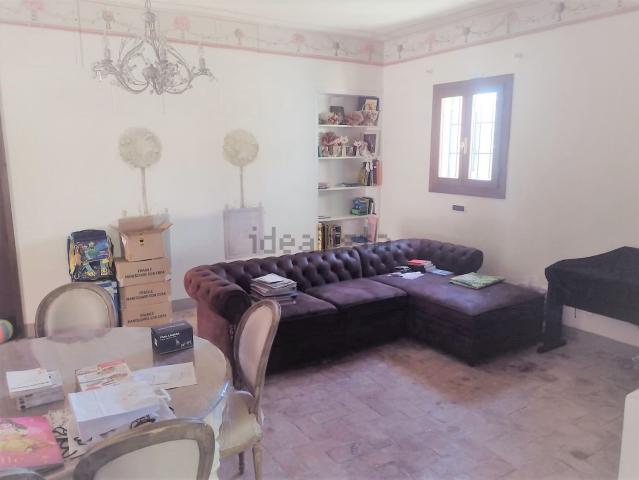 Case e ville in affitto di 400 m² in Via Montechiaro, 23