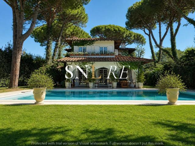 Case e ville in affitto di 410 m² in Via Roma Imperiale