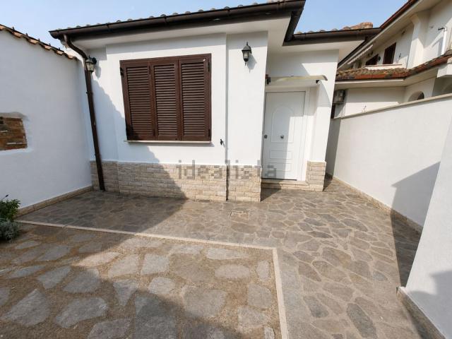 Case e ville in affitto di 60 m² in Via Carlo Tappi