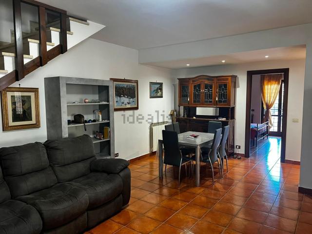 Case e ville in affitto di 70 m² in Via Belfast