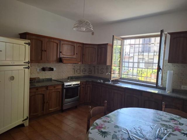 Case e ville in affitto di 90 m² in Via dei Laghi