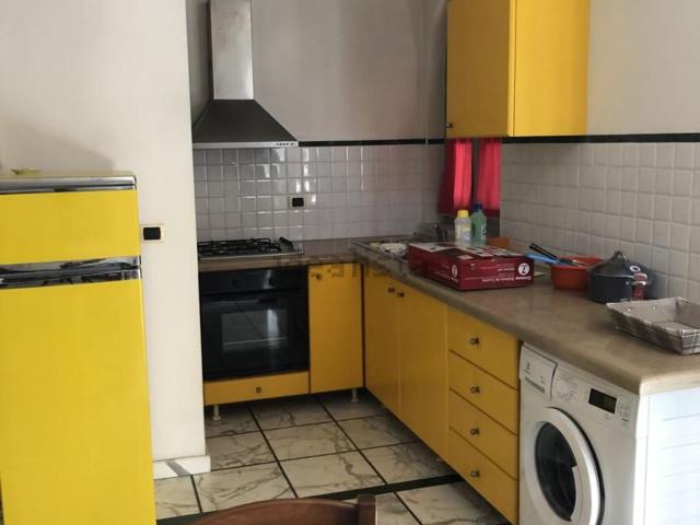 Case e ville in affitto di 100 m²