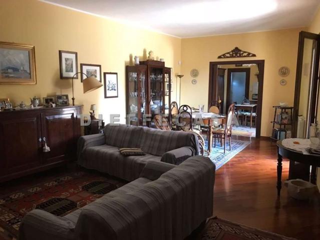 Case e ville in affitto di 100 m²