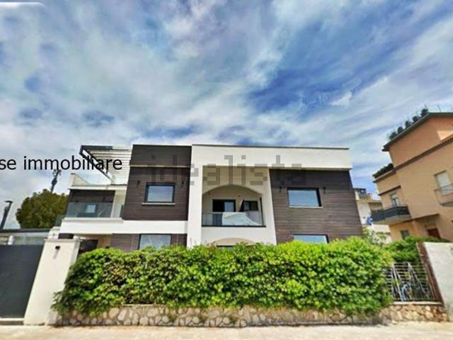 Case e ville in affitto di 100 m² in Via Marina di Serapo, 26