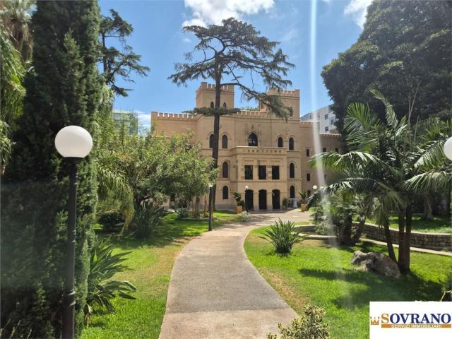 Case e ville in affitto di 1098 m² in Via Serradifalco, 113