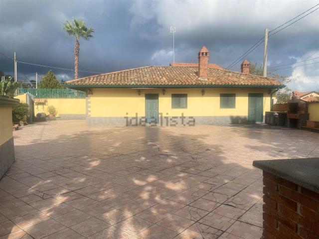 Case e ville in affitto di 120 m² in Via Silvio Pellico, 46