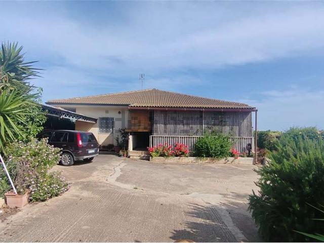 Case e ville in affitto di 122 m²