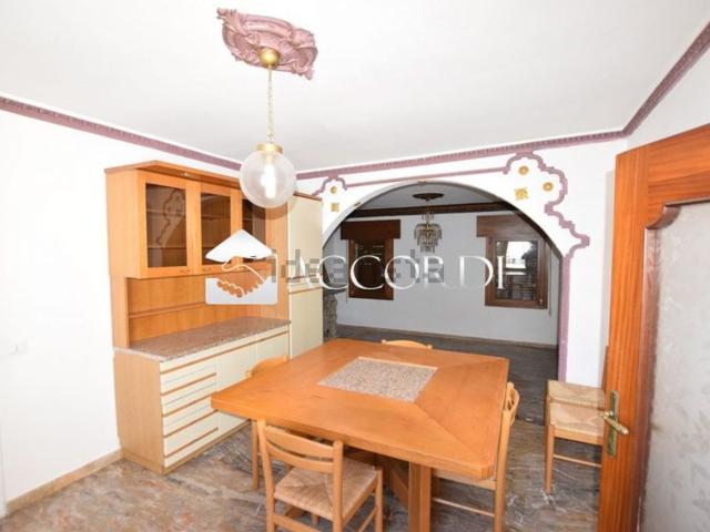 Case e ville in affitto di 130 m² in Via Sant&apos Anna, 88